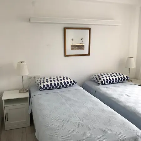 Datcada Merkezi Konumlu Modern Ve Yeni Daire *
